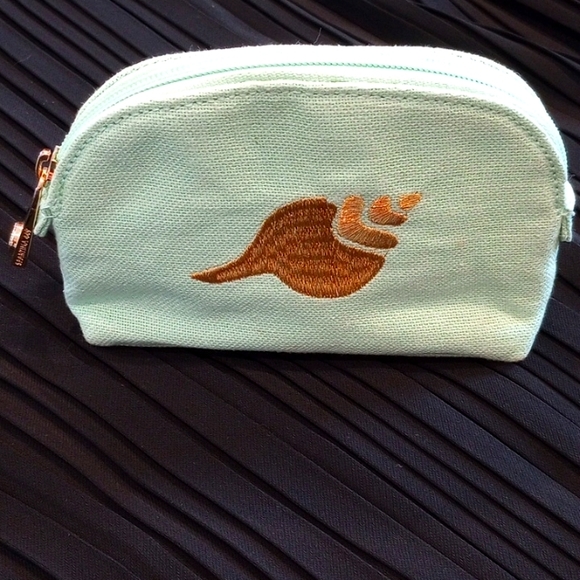 FREE W BUNDLE Spartina 449 Embroidered Shell Makeup Bag Color:Mint Green - Picture 1 of 10